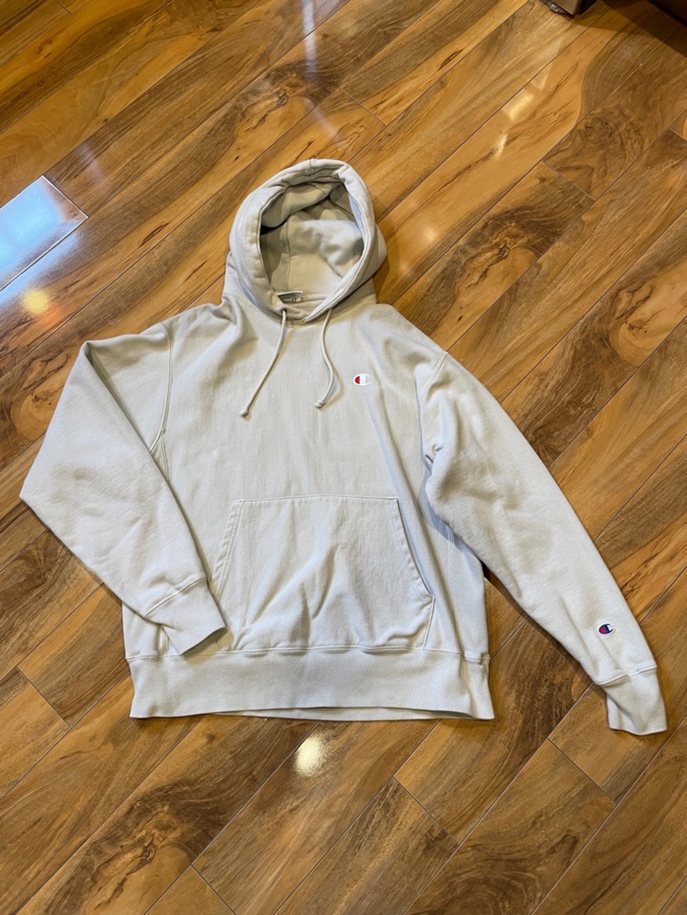 Men’s large champion, reverse weave hoodie